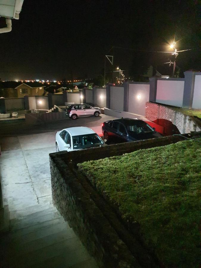 Sunnyridge Lodge East London Dış mekan fotoğraf